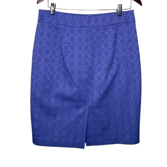 Banana Republic Dresses & Skirts - Banana Republic Periwinkle Blue Textured Straight Pencil Skirt size 8